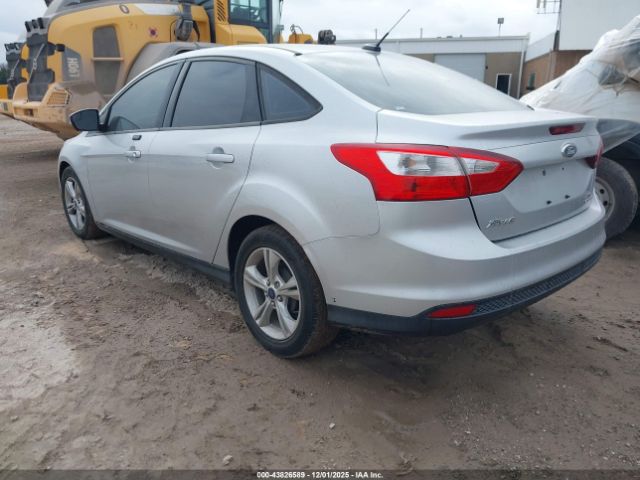 2014 FORD FOCUS 1FADP3F28EL372866 Photo 2
