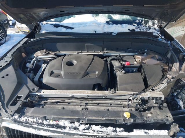 2017 VOLVO XC90 YV4A22PK3H1132562 Photo 9