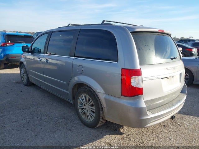 2016 CHRYSLER TOWN & COUNTRY 2C4RC1CG2GR129287 Photo 2