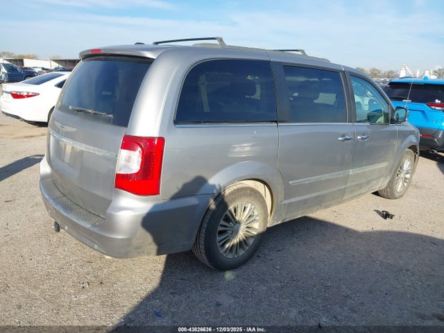 2016 CHRYSLER TOWN & COUNTRY 2C4RC1CG2GR129287 Photo 3