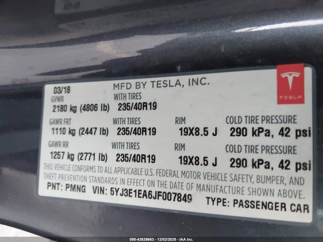 2018 TESLA MODEL 3 5YJ3E1EA6JF007849 Photo 8