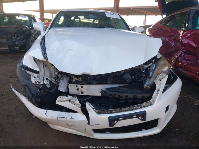 43826699 :رقم المزاد ، JTHFE2C24C2508161 vin ، 2012 Lexus Is 350c مزاد بيع
