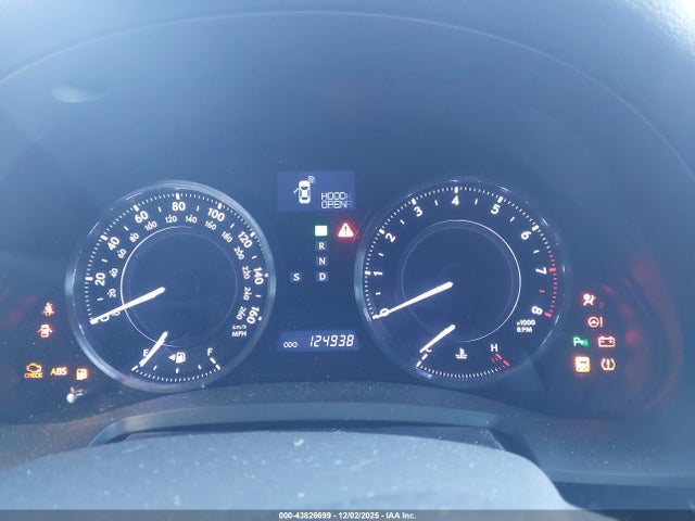 43826699 :رقم المزاد ، JTHFE2C24C2508161 vin ، 2012 Lexus Is 350c مزاد بيع