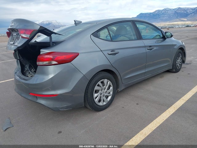 KMHD74LFXHU408719 Hyundai ELANTRA SE