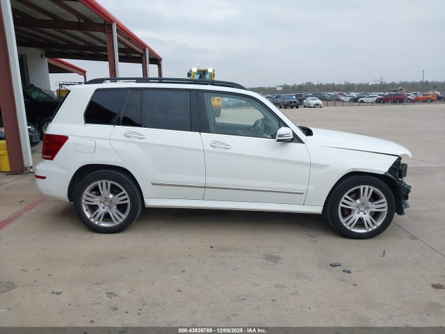 WDCGG5HB7FG438781 Mercedes-Benz GLK 350
