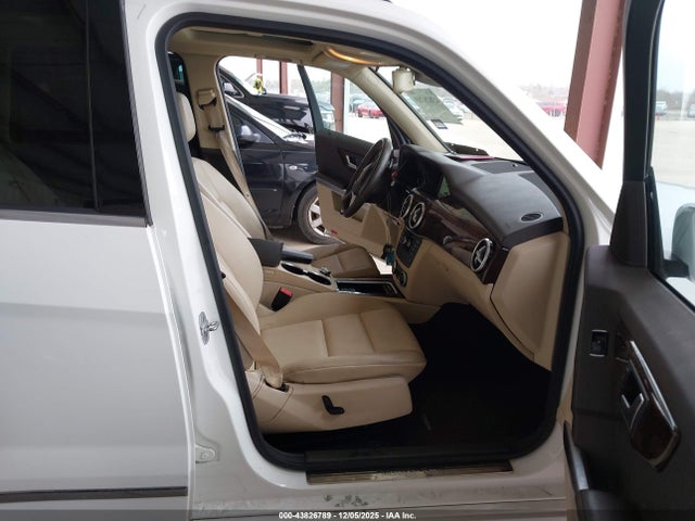 WDCGG5HB7FG438781 Mercedes-Benz GLK 350