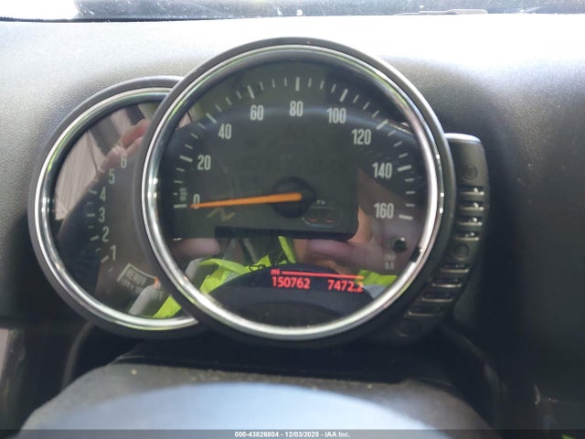 2017 MINI COUNTRYMAN WMZYV5C30H3E01245 Photo 6