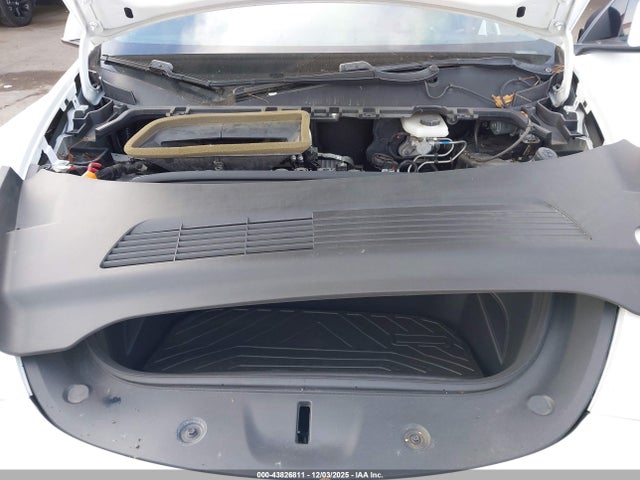 2020 TESLA MODEL Y 5YJYGDEE6LF048473 Photo 9