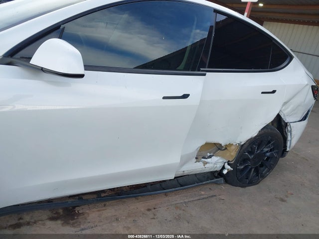 2020 TESLA MODEL Y 5YJYGDEE6LF048473 Photo 5