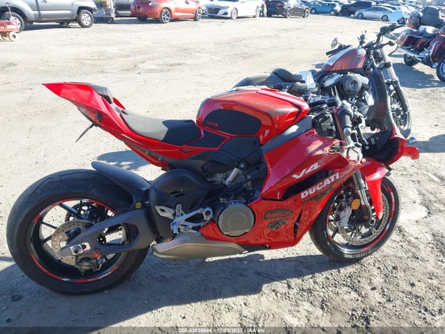 Ducati Panigale V4/v4s 2025 ZDMDAG6W0SB003253 Image 12