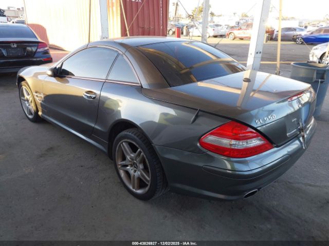 2007 MERCEDES-BENZ SL 550 WDBSK71FX7F131392 Photo 2