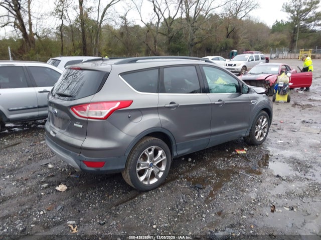 1FMCU0GX8EUA57823 Ford ESCAPE SE