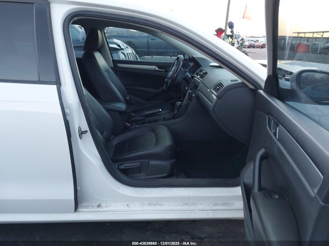 Продажа на аукционе авто 2014 Volkswagen Passat 2.5l Wolfsburg Edition, vin: 1VWAP7A34EC019218, номер лота: 43826960