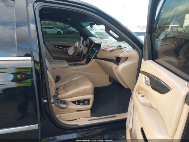 2019 CADILLAC ESCALADE 1GYS4DKJ2KR315420 Photo 4