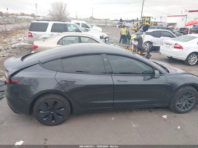 Aukcja sprzedaży 2024 Tesla Model 3, vin: 5YJ3E1EAXRF832112, numer aukcji: 43827011