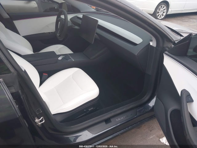Aukcja sprzedaży 2024 Tesla Model 3, vin: 5YJ3E1EAXRF832112, numer aukcji: 43827011