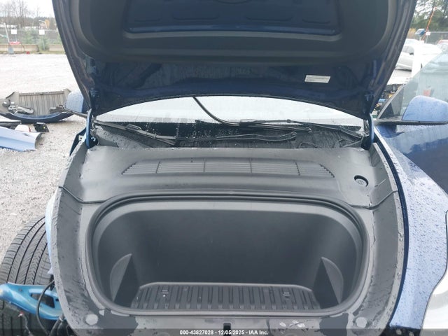 2023 TESLA MODEL Y 7SAYGDEE5PF643078 Photo 9