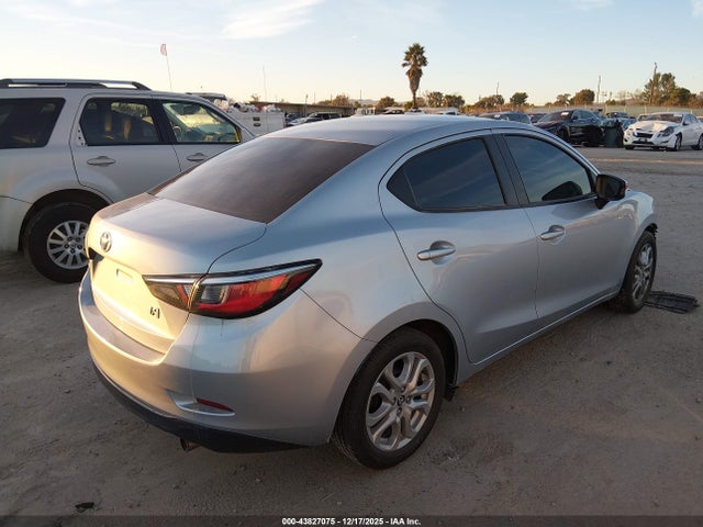 3MYDLBYV6HY189468 Toyota YARIS IA