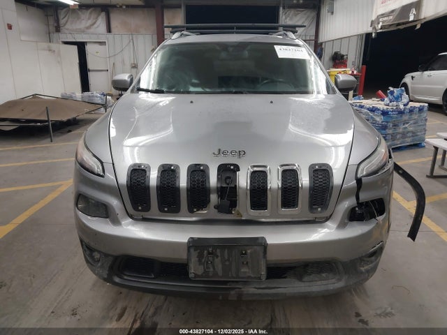 1C4PJMCS3FW788214 Jeep Cherokee Latitude