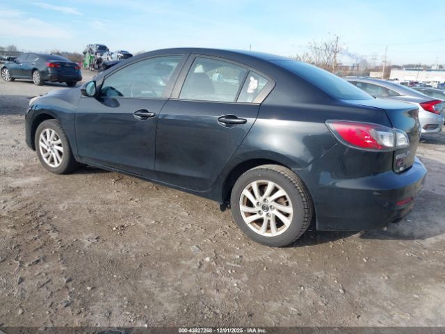 2013 MAZDA MAZDA3 JM1BL1VP2D1823816 Photo 2