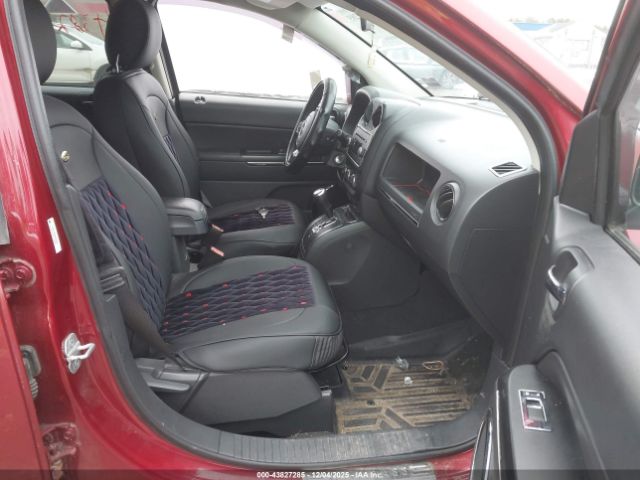 2011 JEEP COMPASS 1J4NF1FB6BD212362 Photo 4