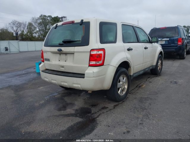 2012 FORD ESCAPE 1FMCU0C7XCKC27615 Photo 3