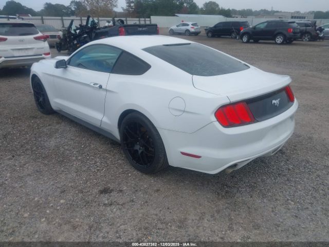 2016 FORD MUSTANG 1FA6P8TH0G5224121 Photo 2