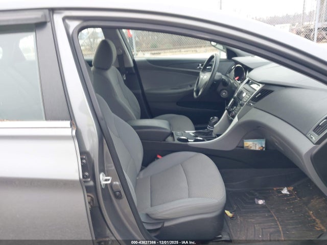 2013 HYUNDAI SONATA 5NPEB4AC3DH549779 Photo 4