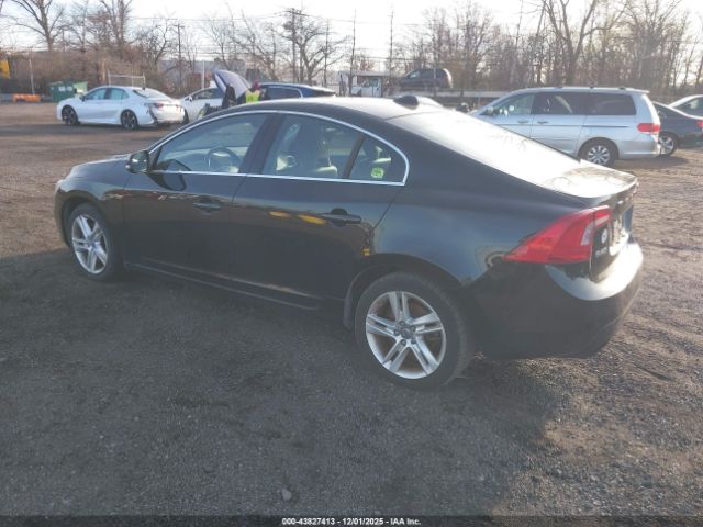 2015 VOLVO S60 YV1612TM3F1343528 Photo 2