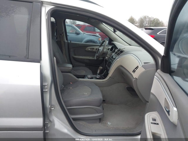 2012 CHEVROLET TRAVERSE 1GNKREED3CJ398849 Photo 4