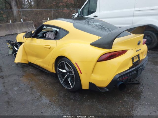 2021 TOYOTA GR SUPRA WZ1DB0C06MW040093 Photo 2