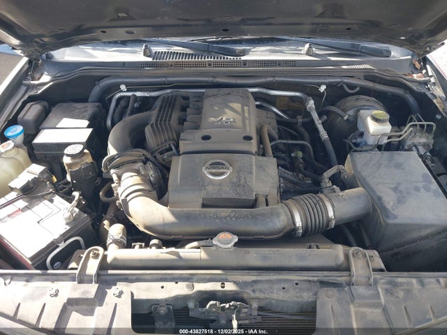 1N6AD0ER8JN738260 Nissan Frontier Sv