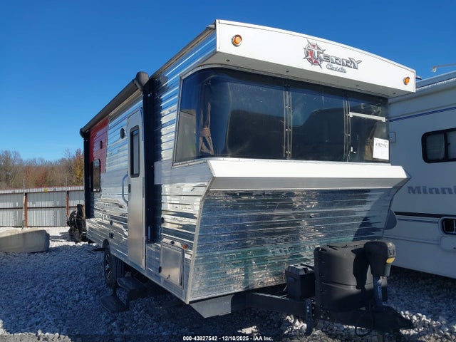 Продаж на аукціоні авто 2018 Heartland Terry Classic V21, vin: 5SFEB2212JE354704, номер лоту: 43827542
