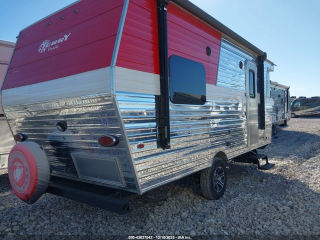 Продаж на аукціоні авто 2018 Heartland Terry Classic V21, vin: 5SFEB2212JE354704, номер лоту: 43827542