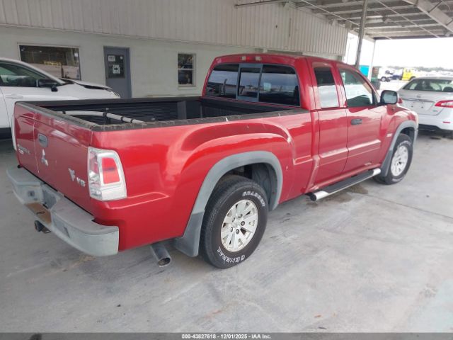 2006 MITSUBISHI RAIDER 1Z7HC32N26S567834 Photo 3