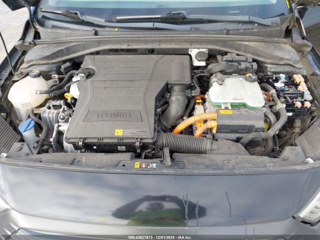 2017 HYUNDAI IONIQ HYBRID KMHC75LC9HU031632 Photo 9