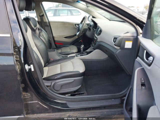 2017 HYUNDAI IONIQ HYBRID KMHC75LC9HU031632 Photo 4