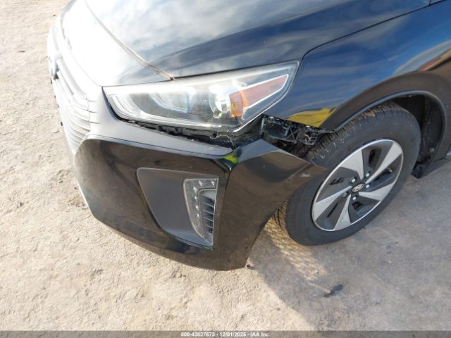 2017 HYUNDAI IONIQ HYBRID KMHC75LC9HU031632 Photo 5