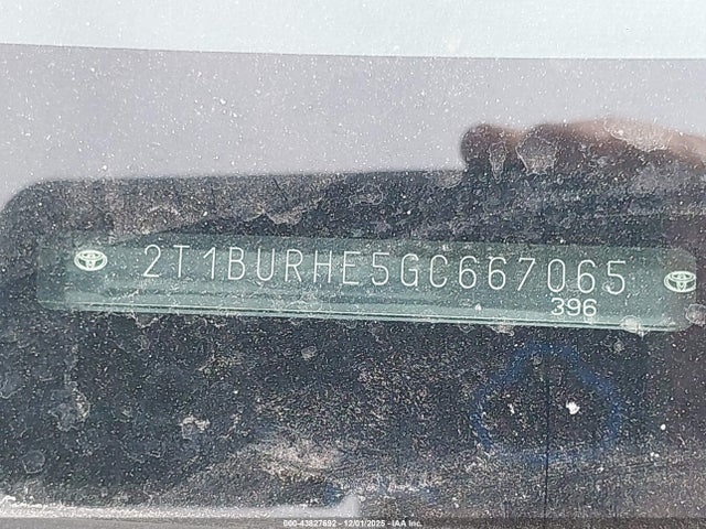 2T1BURHE5GC667065 Toyota COROLLA LE