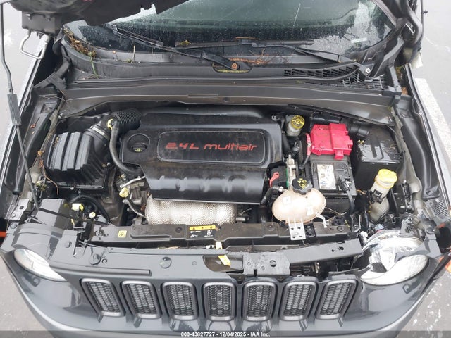 Jeep Renegade Trailhawk 4x4 2018 ZACCJBCB0JPH06254 Image 10