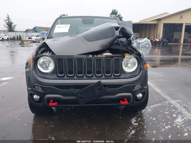 Jeep Renegade Trailhawk 4x4 2018 ZACCJBCB0JPH06254 Image 12