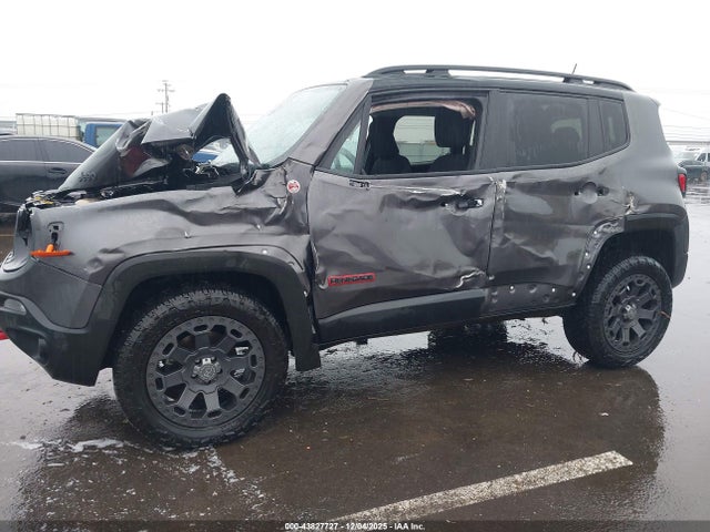Jeep Renegade Trailhawk 4x4 2018 ZACCJBCB0JPH06254 Image 6
