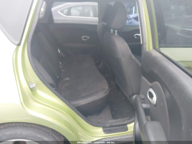 KNDJN2A20F7782950 KIA Soul