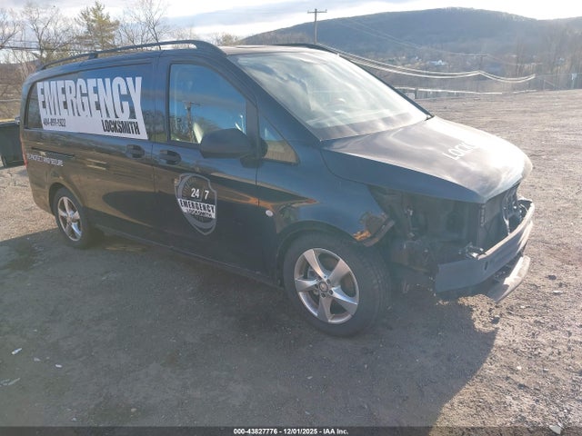 2017 MERCEDES-BENZ METRIS WD3PG2EA2H3330024