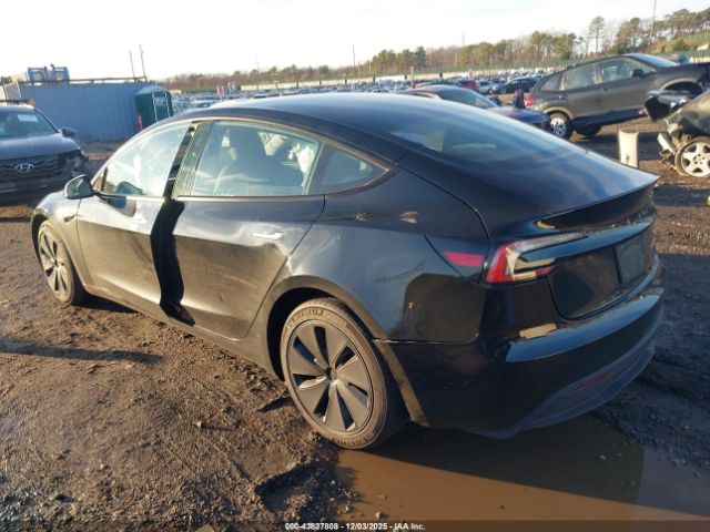 2024 TESLA MODEL 3 5YJ3E1EB0RF766811 Photo 2
