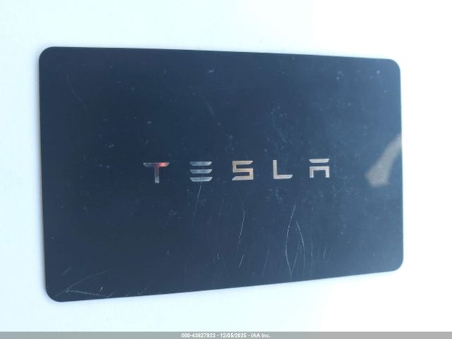2025 TESLA MODEL Y 7SAYGDED6SF271203 Photo 10