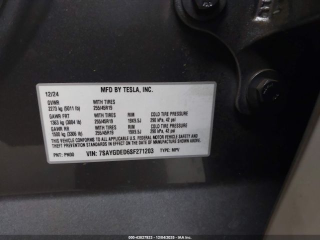 2025 TESLA MODEL Y 7SAYGDED6SF271203 Photo 8