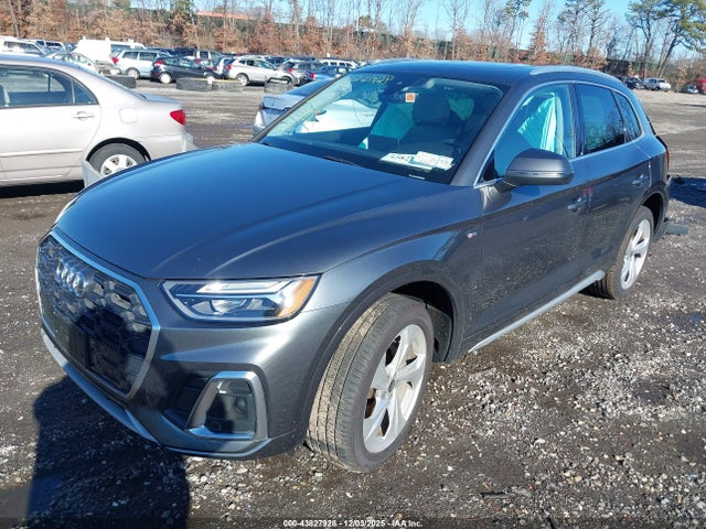 2022 AUDI Q5 WA1EAAFY7N2113875 Photo 1