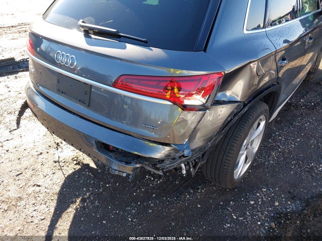 2022 AUDI Q5 WA1EAAFY7N2113875 Photo 5