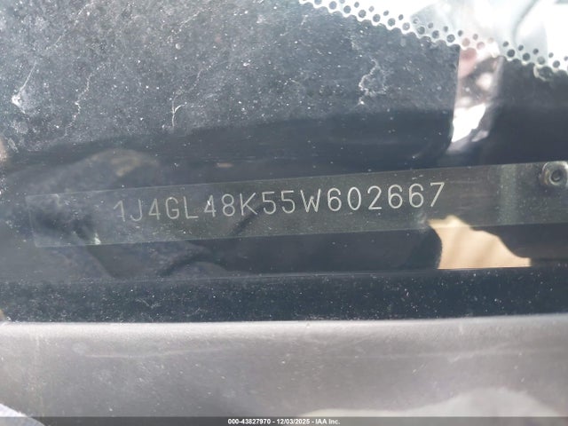 2005 JEEP LIBERTY 1J4GL48K55W602667 Photo 8
